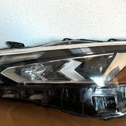 2019 - 2021 NISSAN ALTIMA LH DRIVER HEADLIGHT OEM