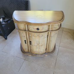 VINTAGE SIDE TABLE $70