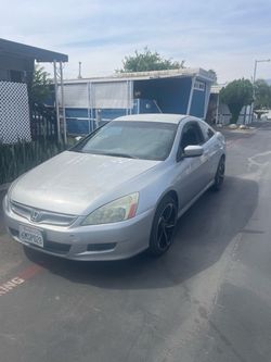 2006 Honda Accord — Great Daily Driver**