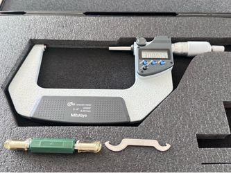 Mitutoyo MDC-4” PX ID Micrometer