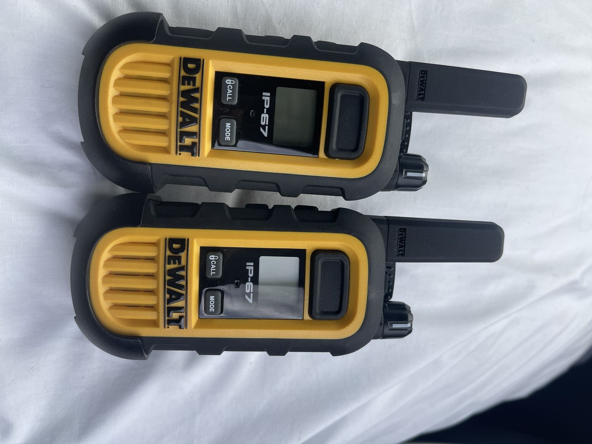 Walkie Talkie  Dewalt 