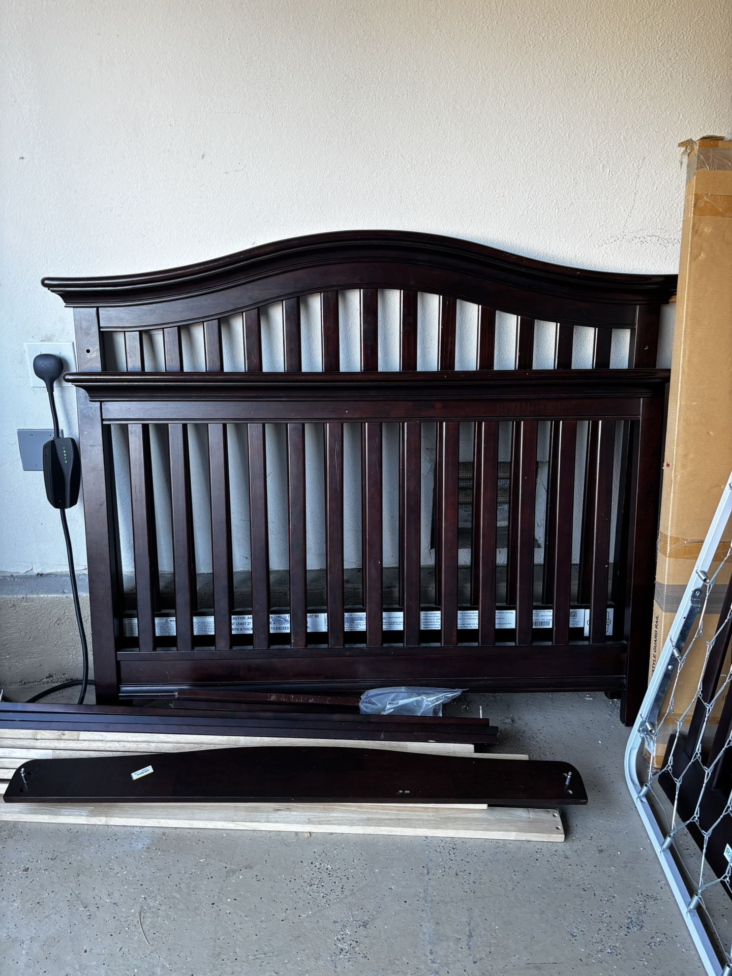 Convertible Crib and Dresser