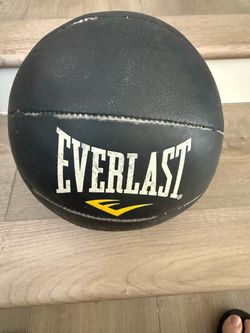 Everlast Medicine Ball cash only