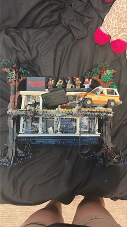 Stranger things Lego house