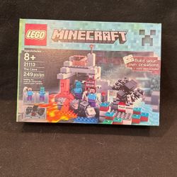 Lego New In Box Minecraft Set #21113 The Cave