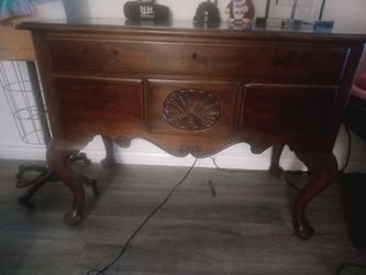 Vintage Queen Ann Dresser
