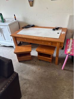 Kids craft table
