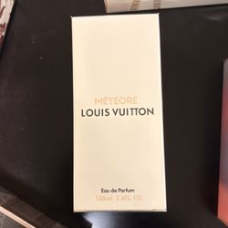 LV METORE cologne 