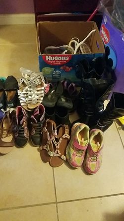 Zapatos de niña en buenas condiciones
