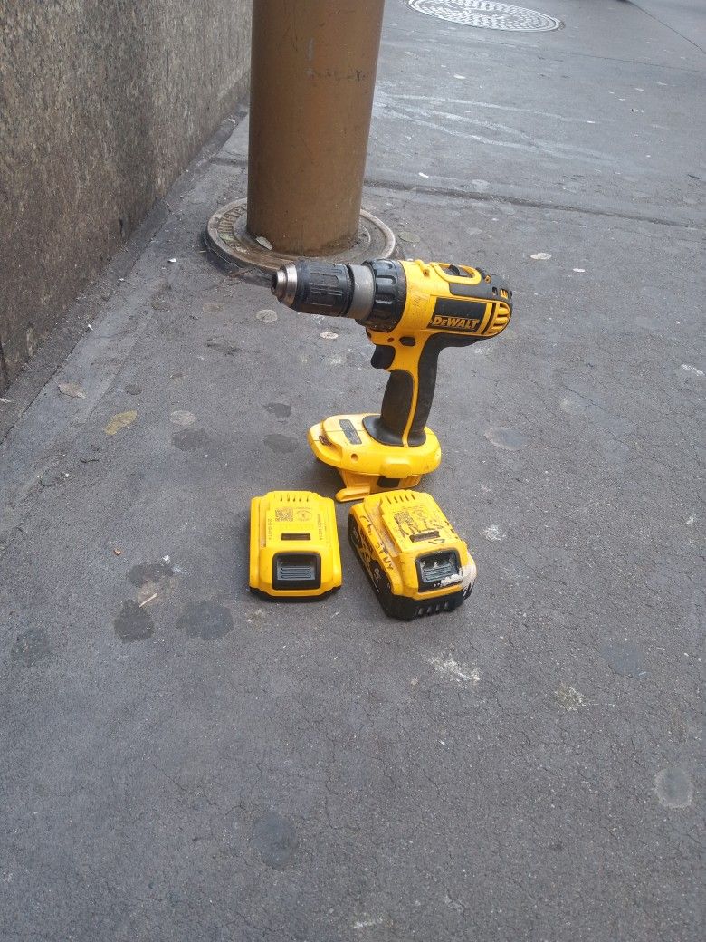 DeWalt 20v Drill