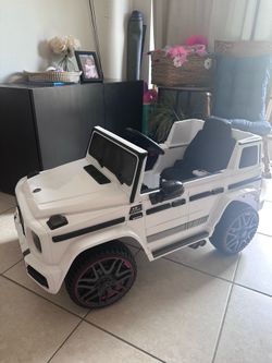 White G wagon remote control electric car