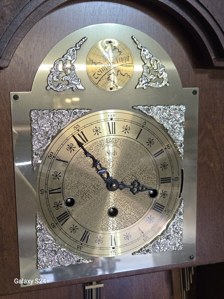 Genuine Grandfather Clock ( Description In Pics)