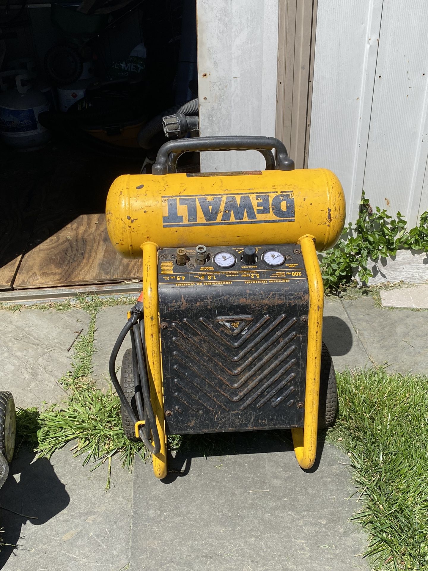 Dewalt Air Compressor 