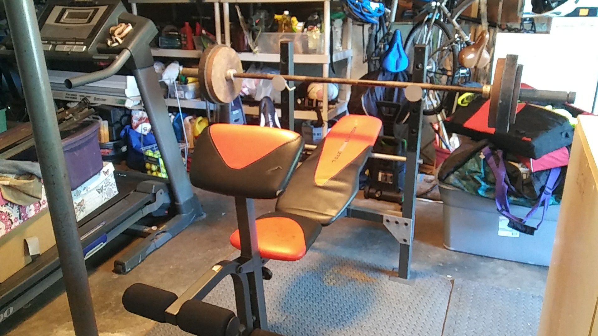 WeiderPro 270 L Weight Bench & Cast Iron Weights and Olympic Bar