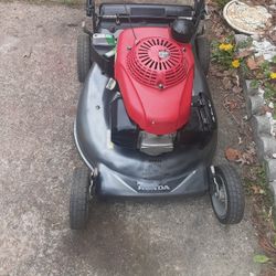 Honda Self Propelled Mower 