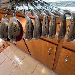 Used Adams Iron Set; 3,4,5,6 Hybrids Graphite Shafts, 7,8,9,P Steel Shafts Club Covers For The Hybrids