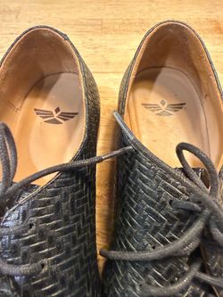 Black Woven Leather Lace-Up Dress Shoes