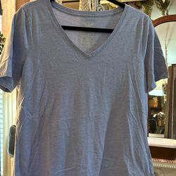Ladies 1X Blue Faded Glory T-shirt With Curved Hemline