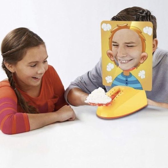 Pie Face Showdown Game 