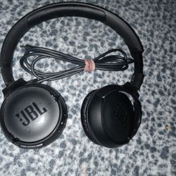 JBL 600 BLUETOOTH HEADPHONES