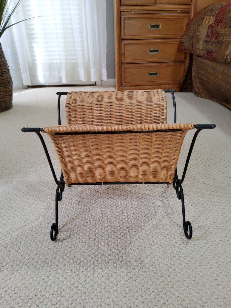 Magazine Rack Made Of Wicker And Metal Its very Sturdy  .  Size.   17"×  14"×  15" High  .
