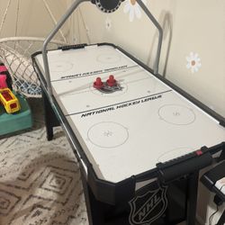 Air hockey Game 