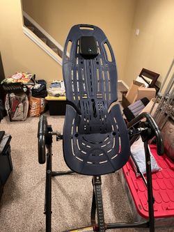 Teeter Gravity Chair