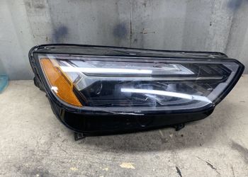 2021 2022 2023 2024 Audi Q5 Right Passenger Side Headlight OEM 80A941034H
