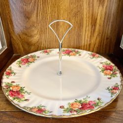 Royal Albert Old Country Roses- 10.5 inch Tidbit plate with Handle