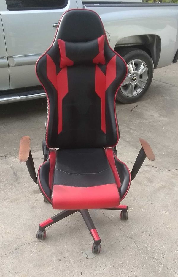 Gaming chair for Sale in Highlands, TX OfferUp