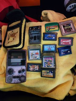 Gameboy color with games