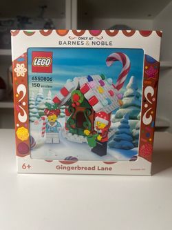 LEGO Christmas Gingerbread Lane