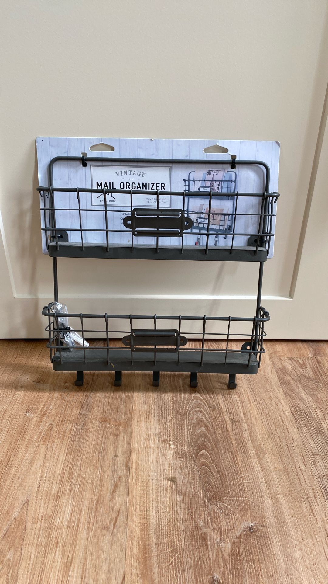 Mail & Key Organizer