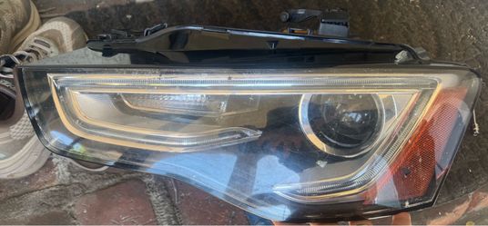 13-17 OEM Audi A5 S5 RS5 Front Left Driver Xenon Headlight