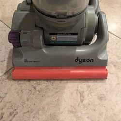Dyson Vacuum Cleaner