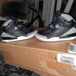 Jordan Spizziks Size 10 40bucks