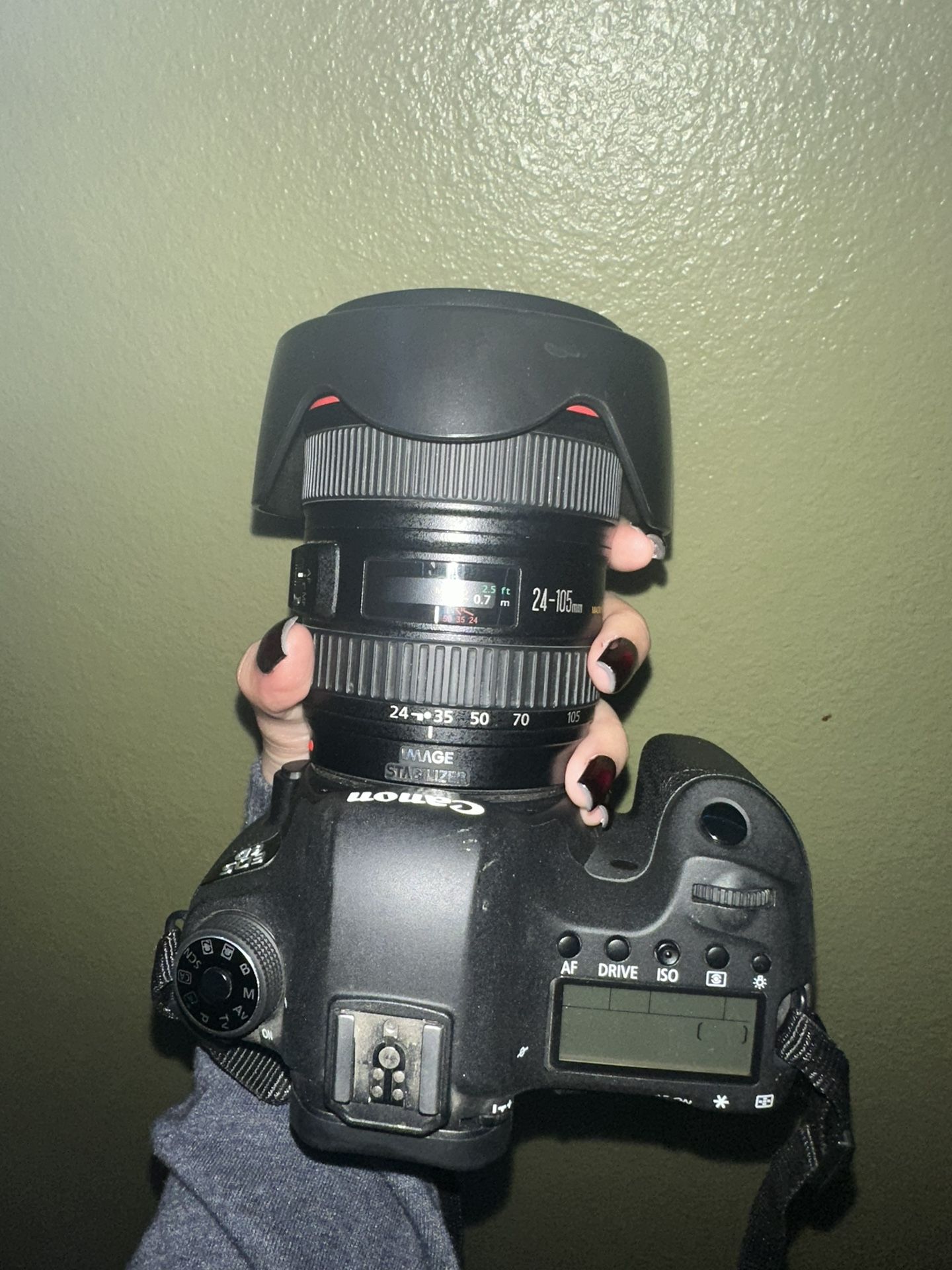 CANON EOS 6D 24 105 EF LENS