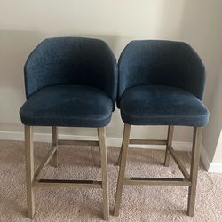 2 chairs perfect condition