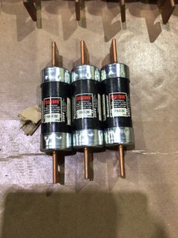 *Never Used* Bussmann Fusetron, Dual Element Time Delay Fuse FRN-R-200 AMP, 250V 