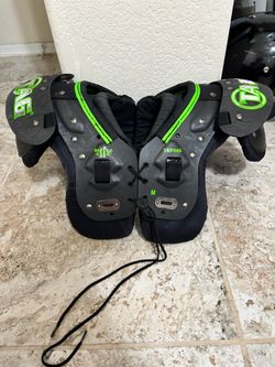 TAG Battle Gear TSP045 Football Shoulder Pads Medium