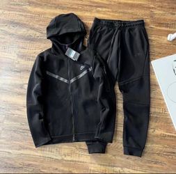 Nike Tech Set Brand New All Sizes