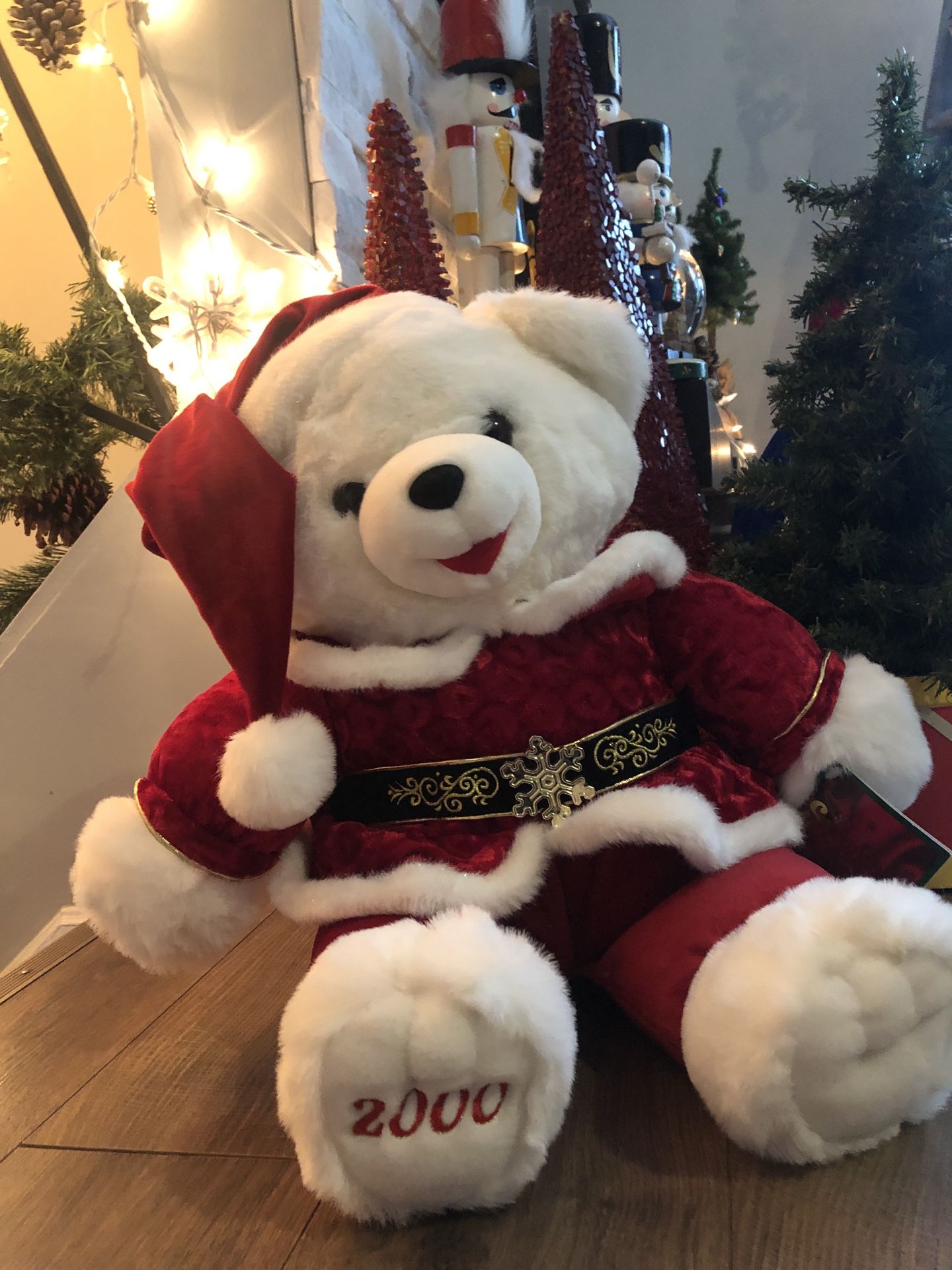 Christmas teddy Bear Excellent Condition