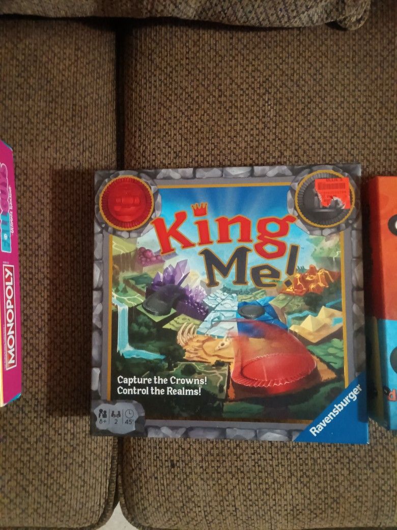 Ravensburger King Me Strategy Board Game Ages 8 & Up - A Fantastical Take On Classic Checkers