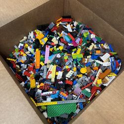 Bulk Lego $5 per pound