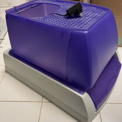 Used PetSafe ScoopFree Litter box