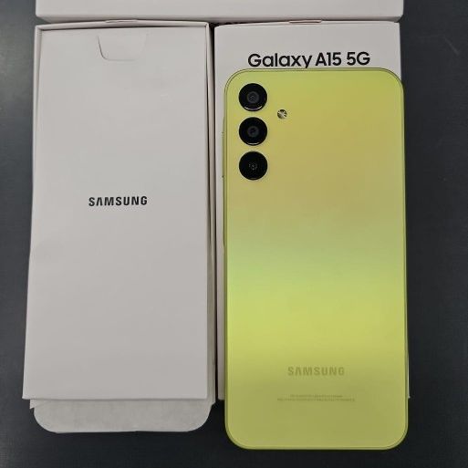 Samsung Galaxy A15 5G 128GB Unlocked like new / under warranty / It's a store Buy with Confidence