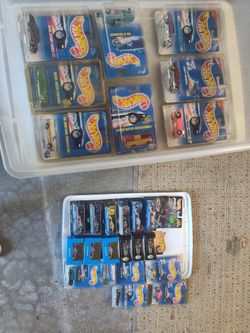 Lot Of Hot Wheels New In Packages Mostly From 1995. Many In Protecto Packs. Scorchin Scooters