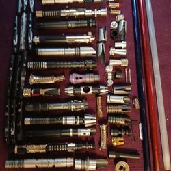 Huge Lot Of Lightsabers Incredible Deal!