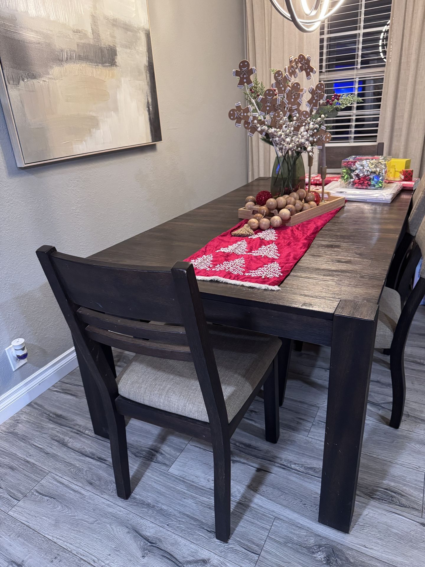 6 Piece Dining Table For Sale.