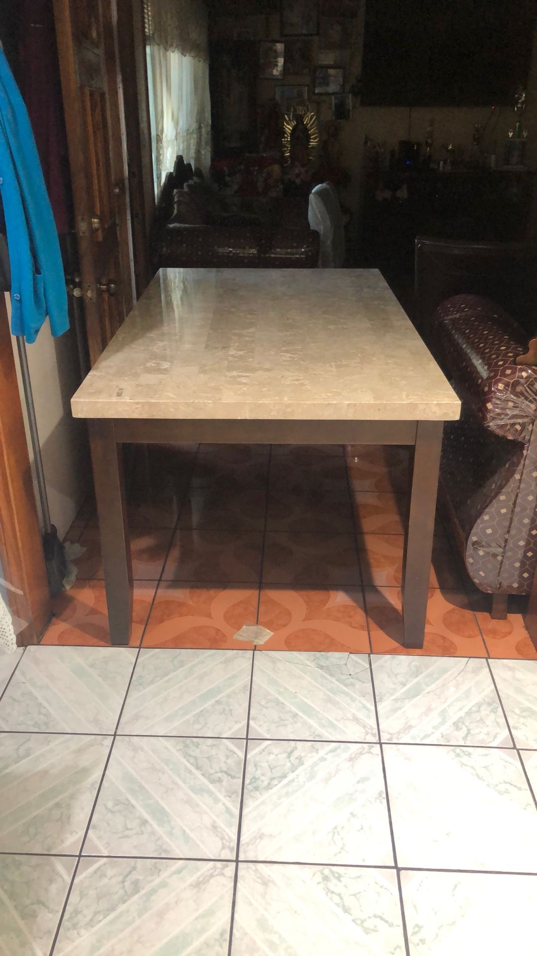 Kitchen Table Obo